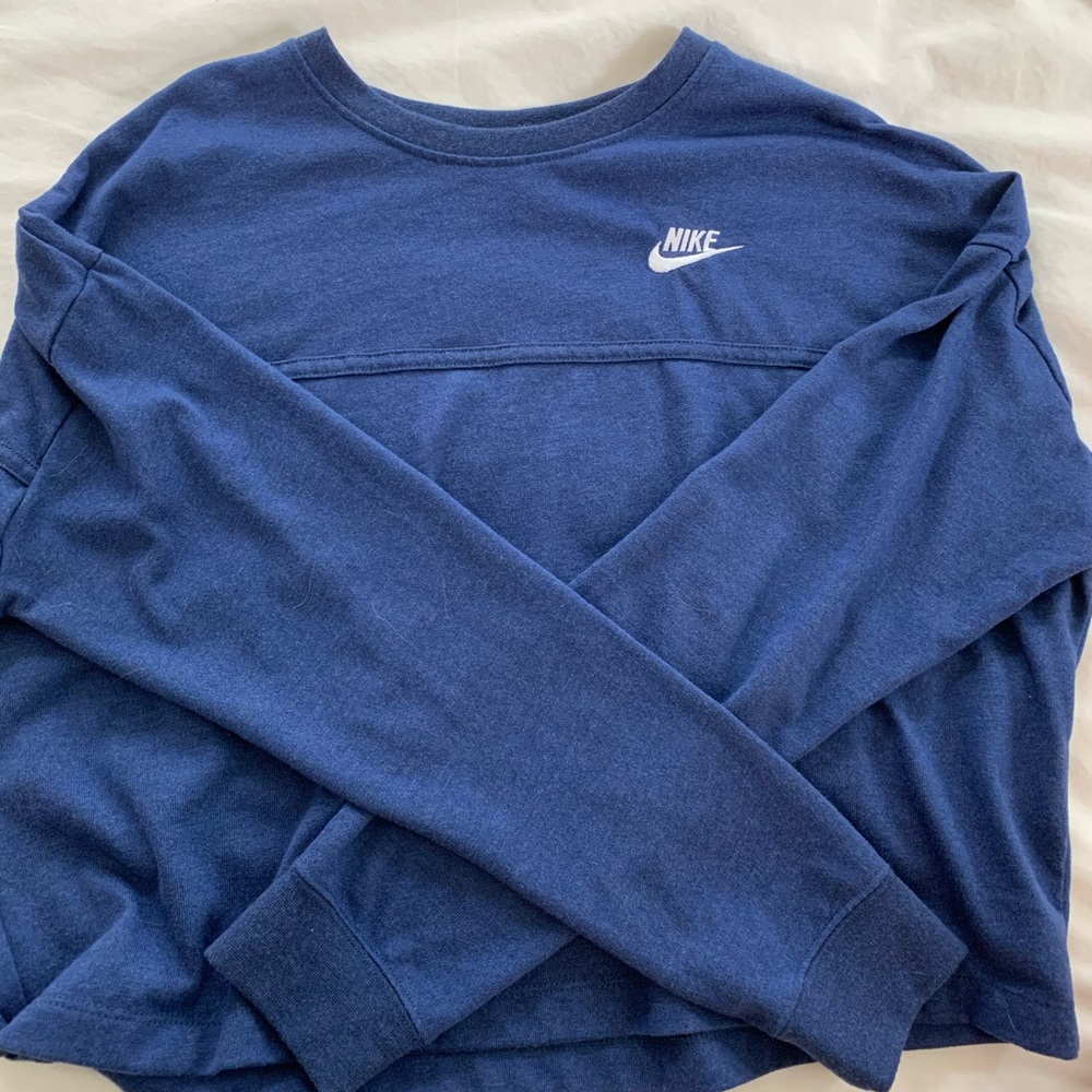 Blue nike crop